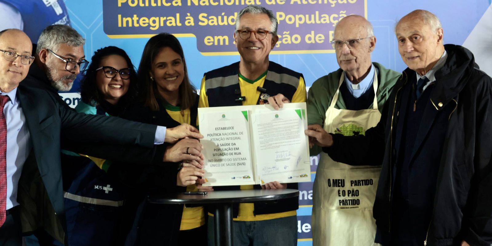 Saúde anuncia ampliação do atendimento à população em situação de rua