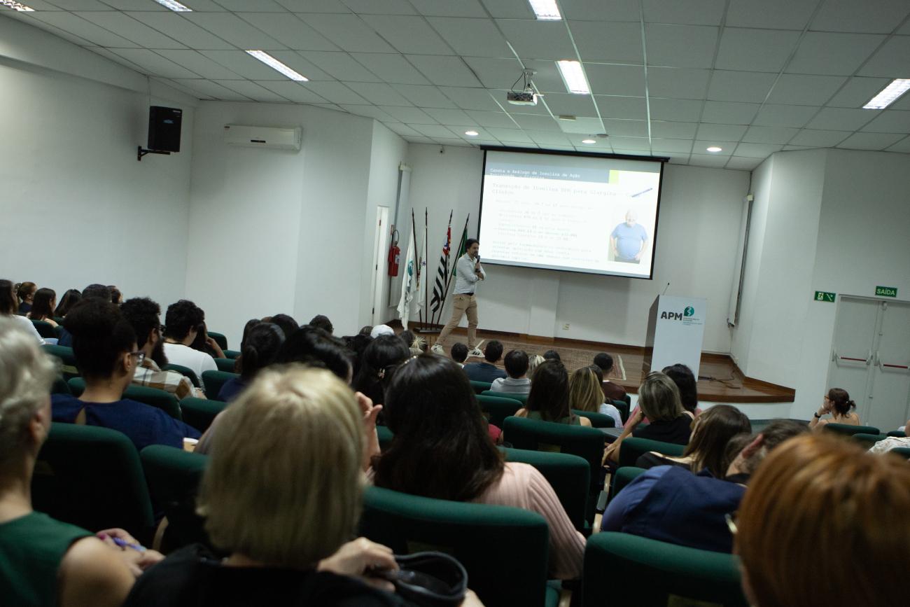 São Bernardo realiza formação para qualificar atendimento a diabéticos nas UBSs