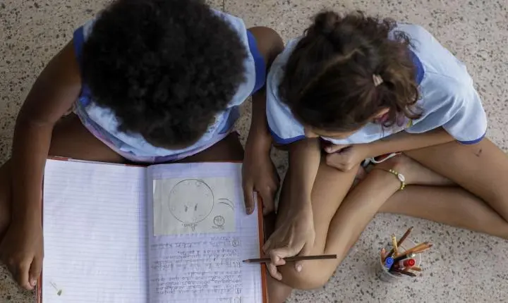 Educação antirracista avança nas escolas nos últimos dois anos