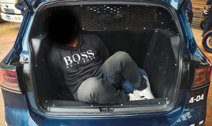 GCM de São Bernardo prende homem que fazia 'delivery' de drogas no Taboão