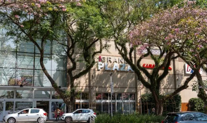 Grand Plaza celebra 29 anos com campanha especial para clientes 