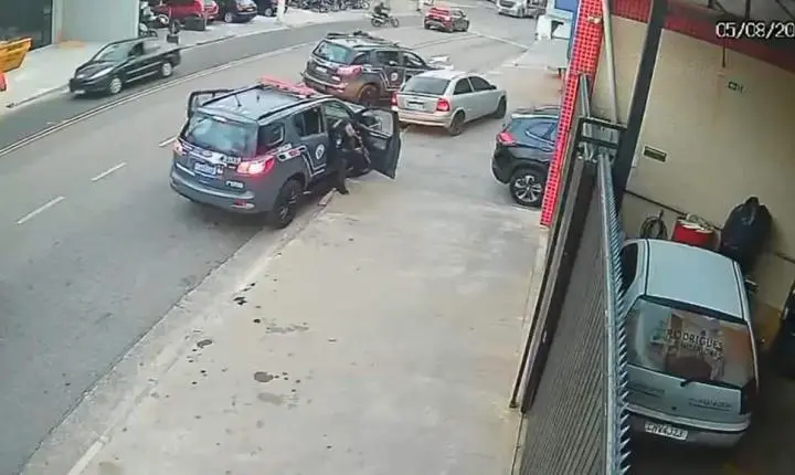 Troca de tiros durante perseguição de roubo de carga termina com três baleados 